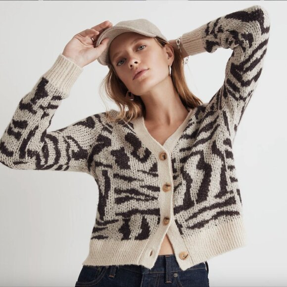 Madewell Sweaters - Madewell V-Neck Cardigan in Abstract Animal sz S Alpaca Blend